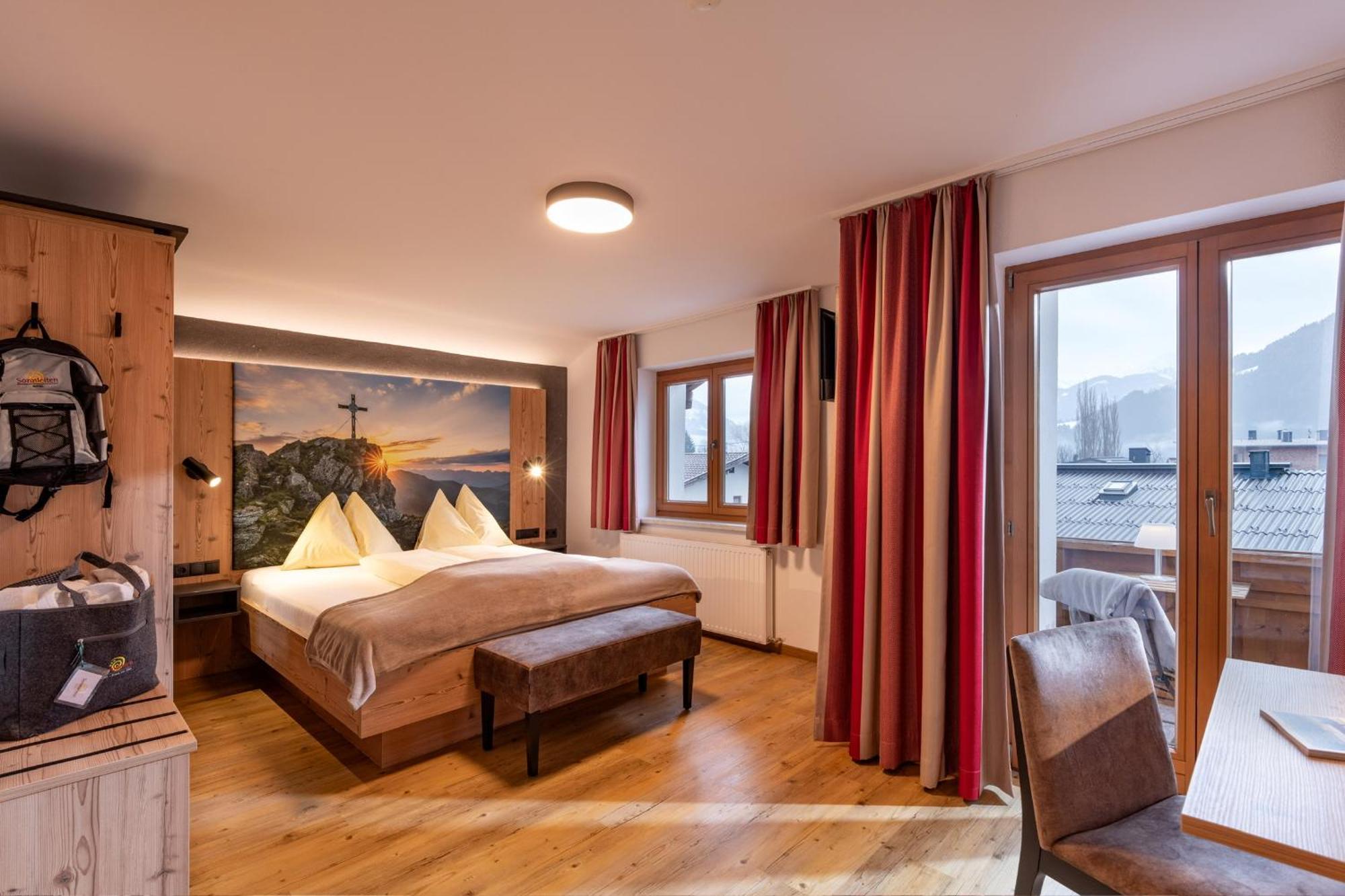 Das Sonnleiten Ski- Und Motorradhotel Bruck Im Zillertal Bruck am Ziller Екстериор снимка