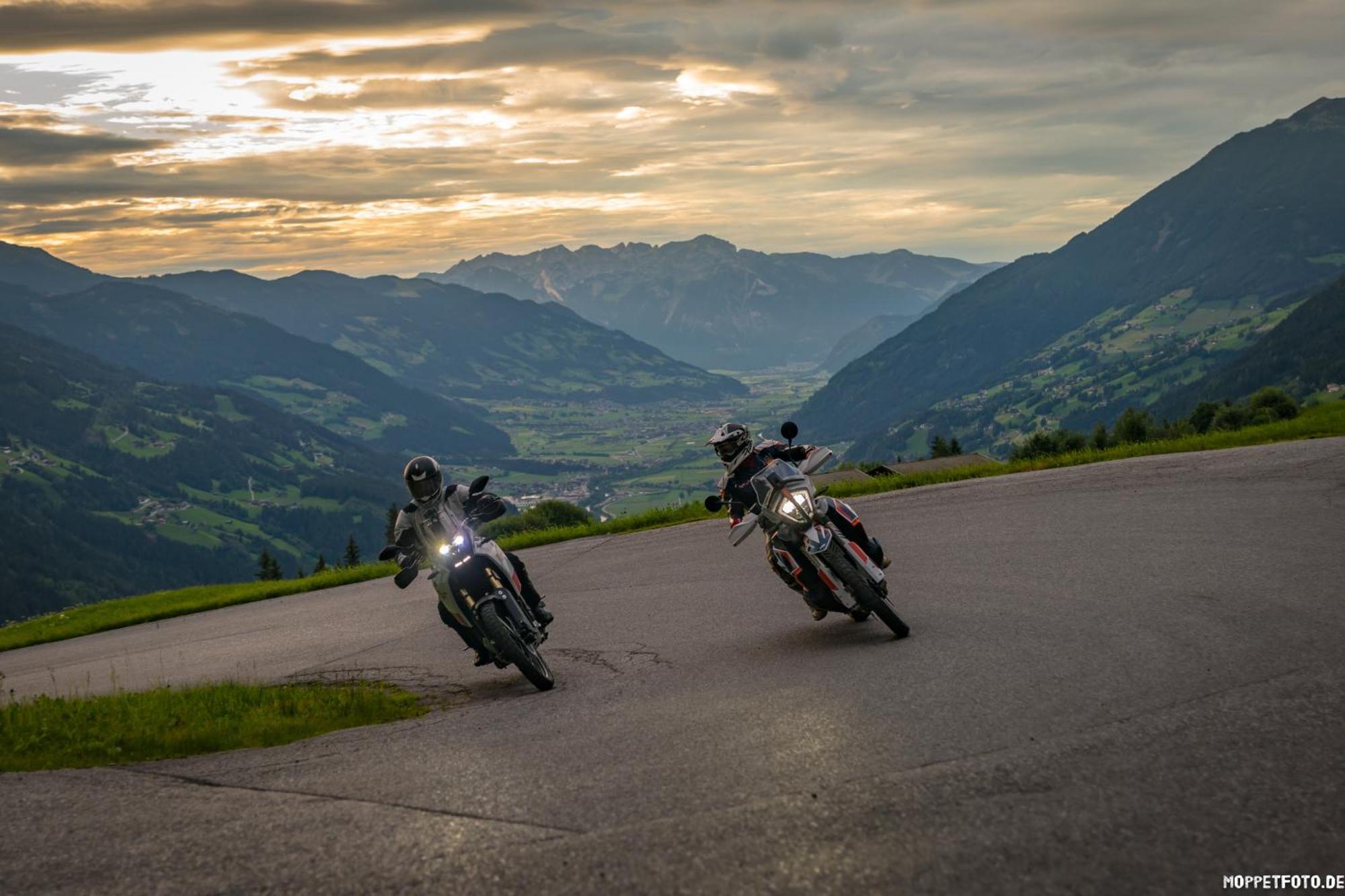 Das Sonnleiten Ski- Und Motorradhotel Bruck Im Zillertal Bruck am Ziller Екстериор снимка